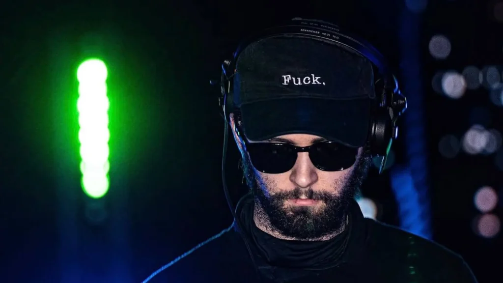 De la Oscuridad a Mau5trap: El Ascenso de ZYRANOX